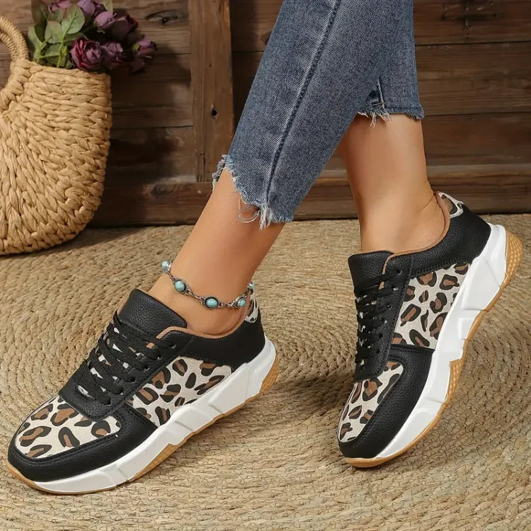 LunaStep™ | Zapatillas Antideslizantes de Estampado de Leopardo para Mujeres