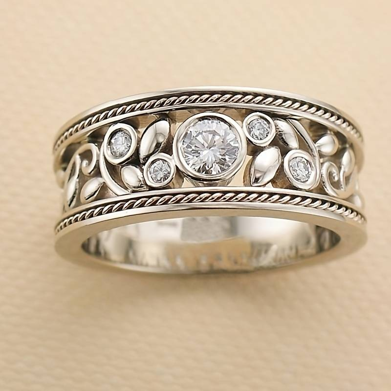 Anillo Vintage de Plata con Circonio